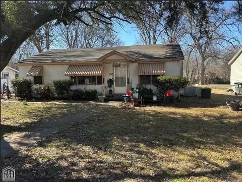 221 N 7th, West Helena, AR 72390