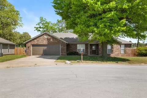 2656 Clayburne Dr, Jonesboro, AR 72405