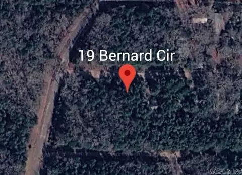 19 Bernard Cir, Hardy, AR 72542