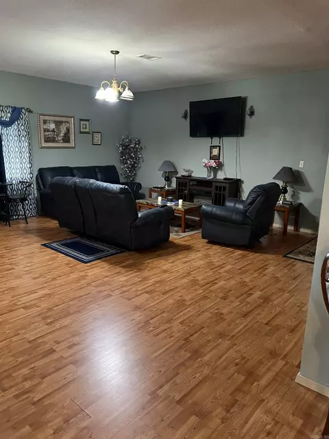Living - 2481 S Pointer Rd, Pine Bluff, AR 71603 photo 1 of 1