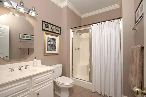 Bath - 39 Longmeadow, Pine Bluff, AR 71603 photo 7 of 7