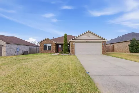 Exterior - 1178 Meadows Edge Dr, Alexander, AR 72002 photo 2 of 9