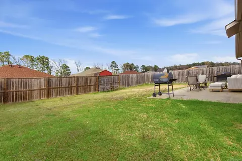 Exterior - 1178 Meadows Edge Dr, Alexander, AR 72002 photo 5 of 9