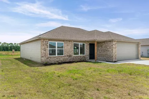 Exterior - 110 Powder River Dr, Beebe, AR 72012 photo 2 of 4
