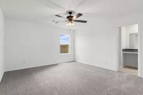 Bedroom - 110 Powder River Dr, Beebe, AR 72012 photo 1 of 6
