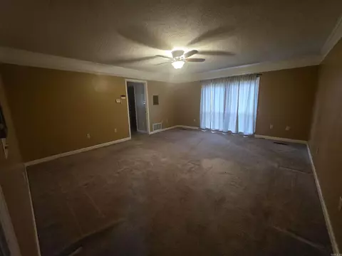 Living - 305 Highway 140 E, Marked Tree, AR 72365 photo 3 of 3