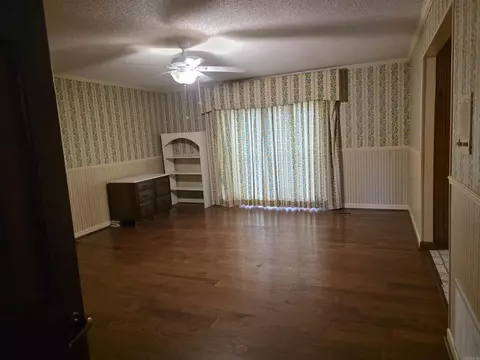 Bedroom - 305 Highway 140 E, Marked Tree, AR 72365 photo 1 of 2