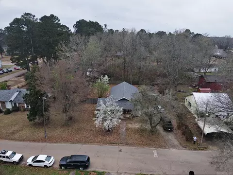 View/Area - 908 E Pine St, Gurdon, AR 71743 photo 1 of 1