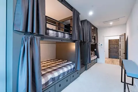 Bedroom - 71 Buckhead Trl, Drasco, AR 72543 photo 5 of 5