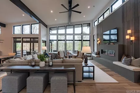 Living - 71 Buckhead Trl, Drasco, AR 72543 photo 1 of 8
