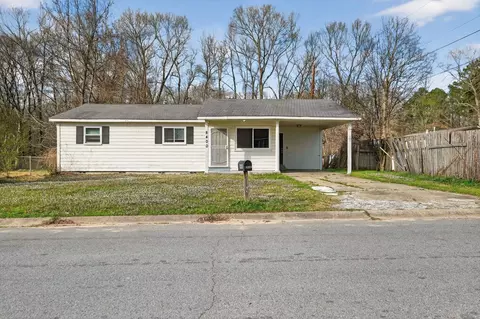 8400 Herrick Ln, Little Rock, AR 72209