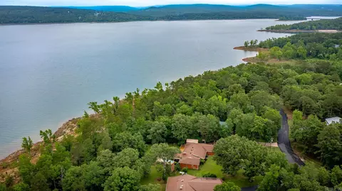 View/Area - 585 Narrows Dr, Greers Ferry, AR 72067 photo 7 of 10