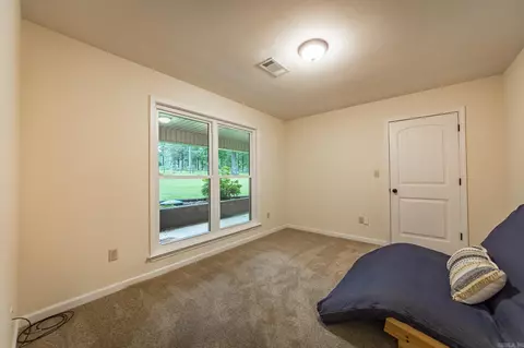 Bedroom - 585 Narrows Dr, Greers Ferry, AR 72067 photo 2 of 4