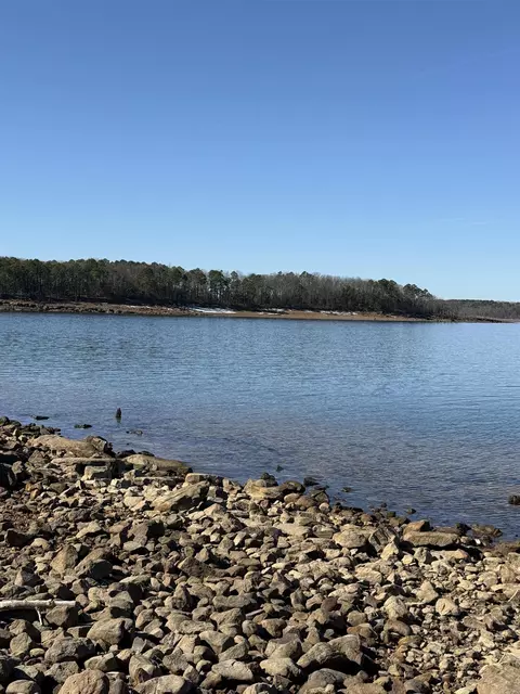 View/Area - 585 Narrows Dr, Greers Ferry, AR 72067 photo 2 of 10