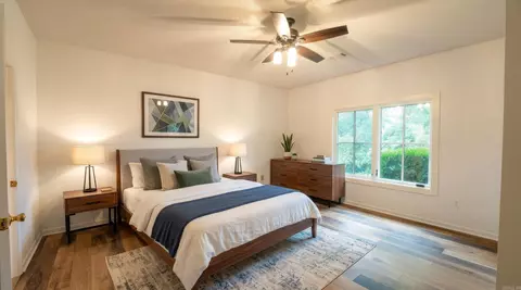 Bedroom - 44 Bald Eagle Dr, Paron, AR 72122 photo 1 of 8