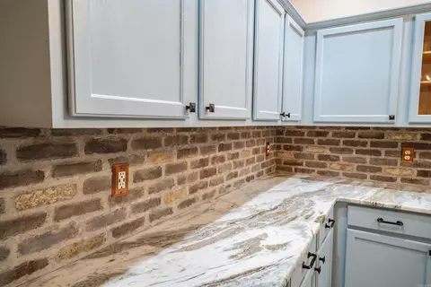 Kitchen - 44 Bald Eagle Dr, Paron, AR 72122 photo 4 of 4