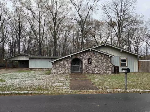 22 Tanglewood Ave, Oppelo, AR 72110