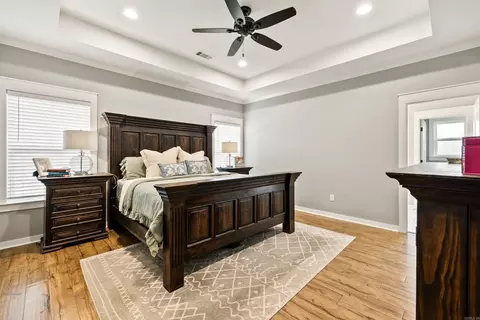 Bedroom - 10118 Sanibel Loop, Alexander, AR 72002 photo 1 of 6