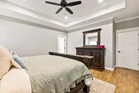Bedroom - 10118 Sanibel Loop, Alexander, AR 72002 photo 2 of 6