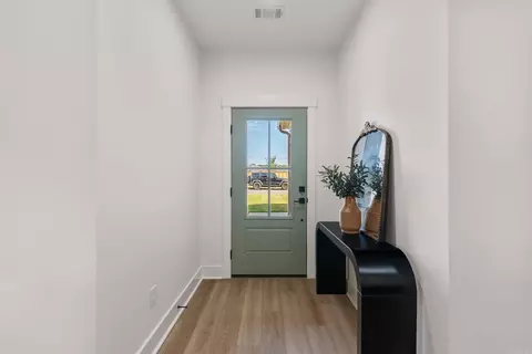 Entry Way - 3 Firefly Catch Cv, Greenbrier, AR 72058 photo 1 of 1