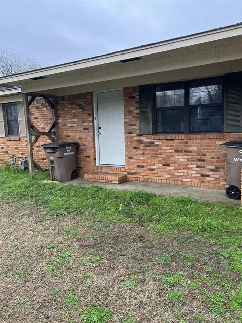 301 W Languille Ave, Wynne, AR 72396