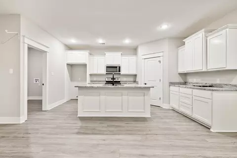 Entry Way - 1108 Ike, Benton, AR 72015 photo 1 of 4