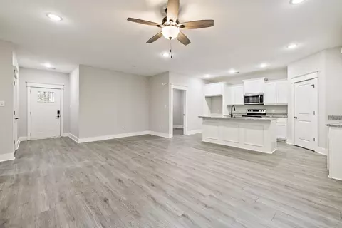 Living - 1108 Ike, Benton, AR 72015 photo 2 of 5