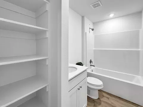 Bath - 6312 Warwick Dr, Bryant, AR 72002 photo 1 of 1