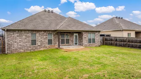 Exterior - 10 Clover Leaf Ln, Greenbrier, AR 72058 photo 10 of 11