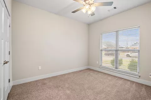 Bedroom - 10 Clover Leaf Ln, Greenbrier, AR 72058 photo 4 of 7