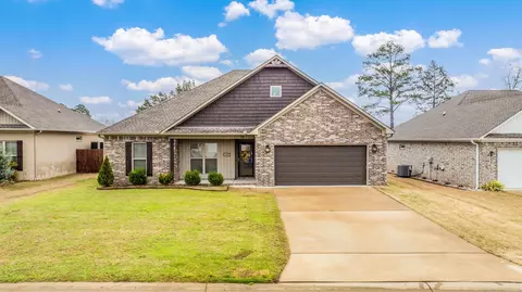Exterior - 10 Clover Leaf Ln, Greenbrier, AR 72058 photo 5 of 11