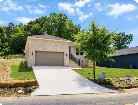 312 Columbia Hills St, Hot Springs, AR 71913