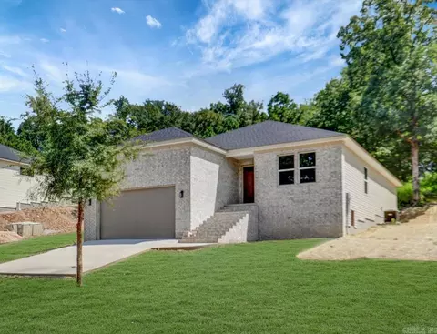 312 Columbia Hills St, Hot Springs, AR 71913