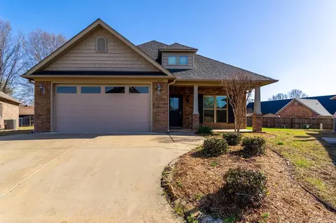 Exterior - 2515 Eighteen Loop, Conway, AR 72034 photo 4 of 7