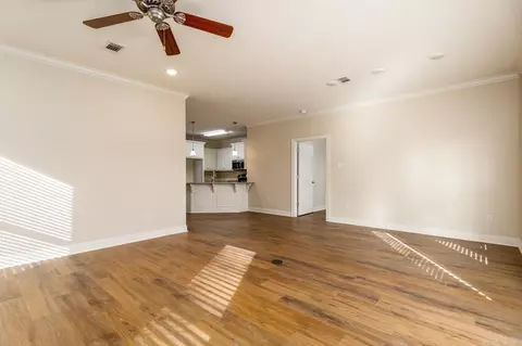 Living - 2515 Eighteen Loop, Conway, AR 72034 photo 3 of 4