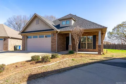 Exterior - 2515 Eighteen Loop, Conway, AR 72034 photo 3 of 7