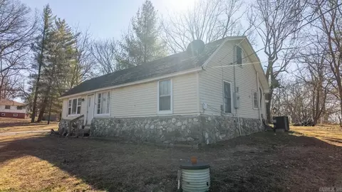 Exterior - 100 E Adams St, Thayer, MO 65791 photo 9 of 16