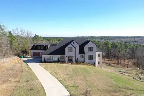 1688 S Silverthorne, Little Rock, AR 72210