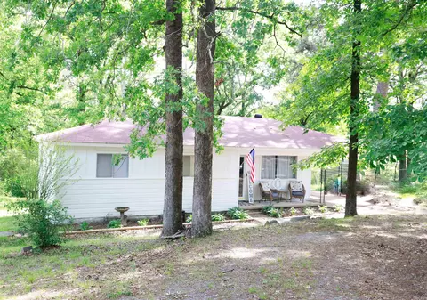 3217 Garniece Dr, Little Rock, AR 72206