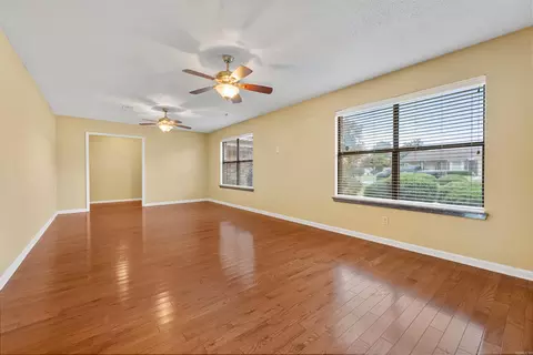 Living - 108 Devon Cv, Jacksonville, AR 72076 photo 4 of 5