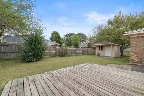 Exterior - 108 Devon Cv, Jacksonville, AR 72076 photo 2 of 3
