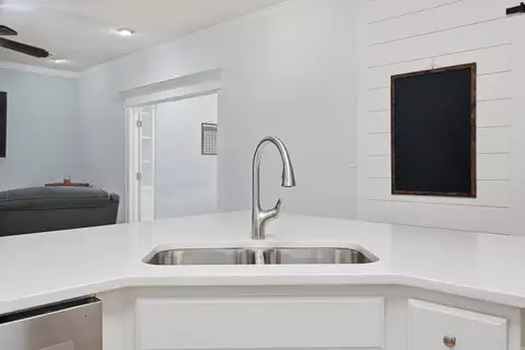 Kitchen - 1535 Blustery Way, Conway, AR 72034 photo 4 of 4