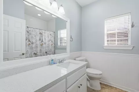 Bath - 1535 Blustery Way, Conway, AR 72034 photo 3 of 3
