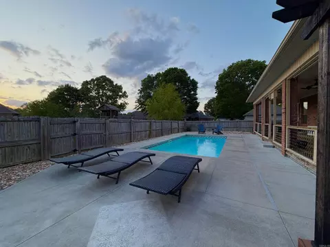 Exterior - 1535 Blustery Way, Conway, AR 72034 photo 3 of 8