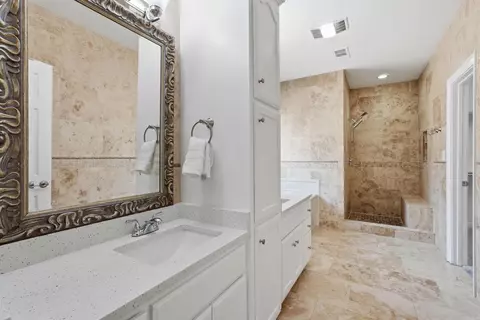 Bath - 1535 Blustery Way, Conway, AR 72034 photo 1 of 3