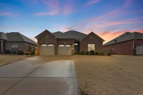 26 Oak Tree, Conway, AR 72034 photo 2