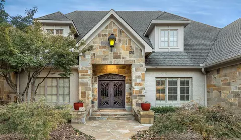 14 Sologne Cir, Little Rock, AR 72223