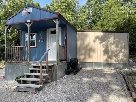 743 The Day Rd, Ash Flat, AR 72513 photo 2