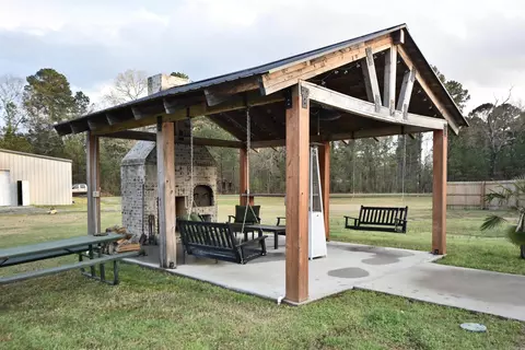 Exterior - 356 Kettle Rd, Malvern, AR 72104 photo 2 of 13