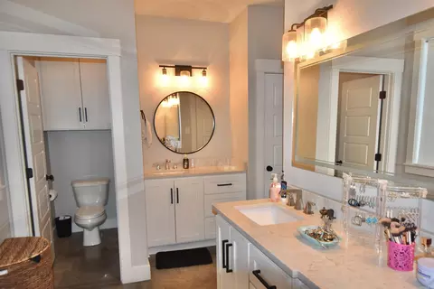 Bath - 356 Kettle Rd, Malvern, AR 72104 photo 6 of 7